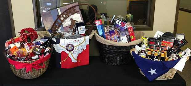 Fundraising-Event-for-Grace-House-Ministries-gift-baskets